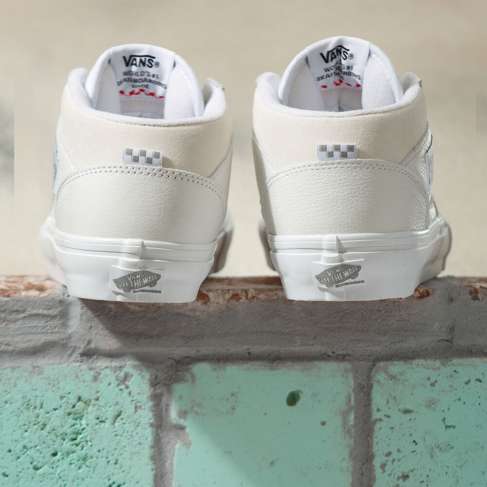 Vans Elijah Berle Skate Half Cab Mens Womens - DAZ WHITE/WHITE VN0A5FCDWWW Shoes