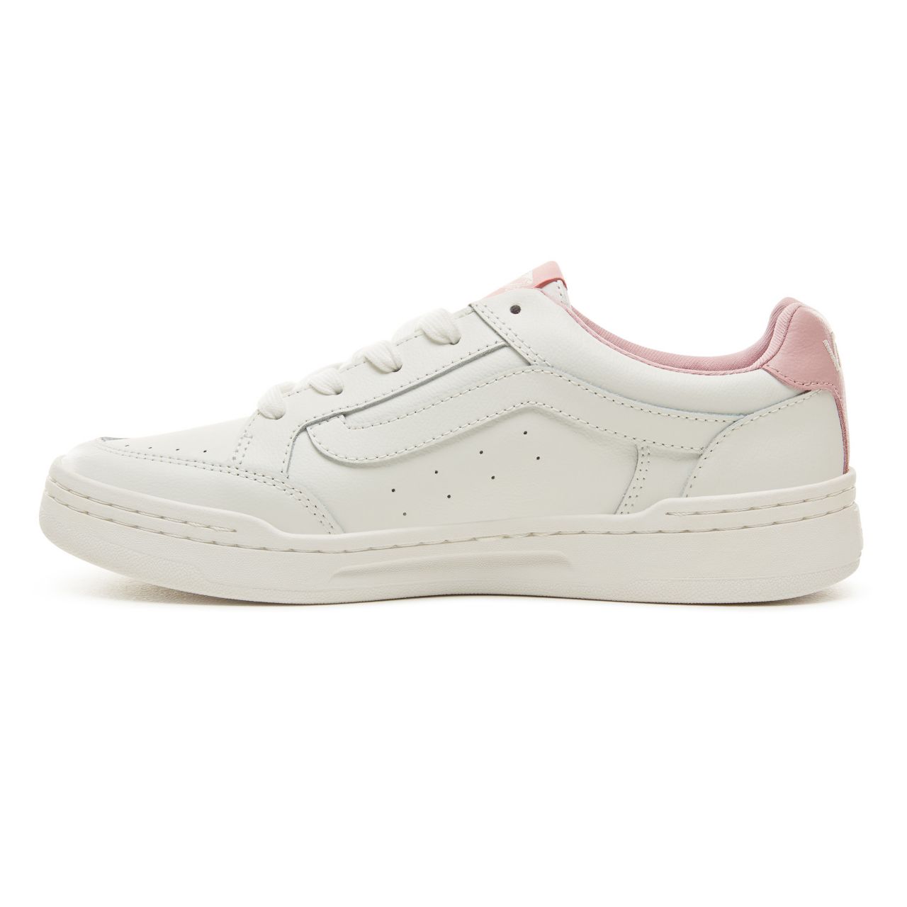 Vans Sporty Highland Classic Womens - (Sporty) Blanc De Blanc/Zephyr VA38FDU90 Shoes
