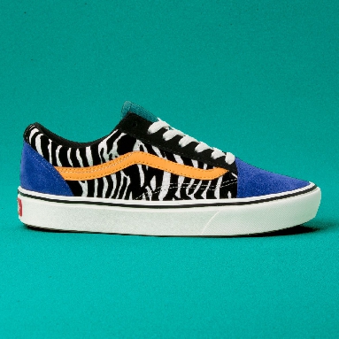 Vans Zebra ComfyCush Old Skool Classic Womens - (Zebra) Tidepool/Surf the web VN0A3WMAVWT Shoes